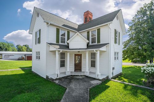 15 Spring St, Spencer, TN, 38585-3000 | Card Image