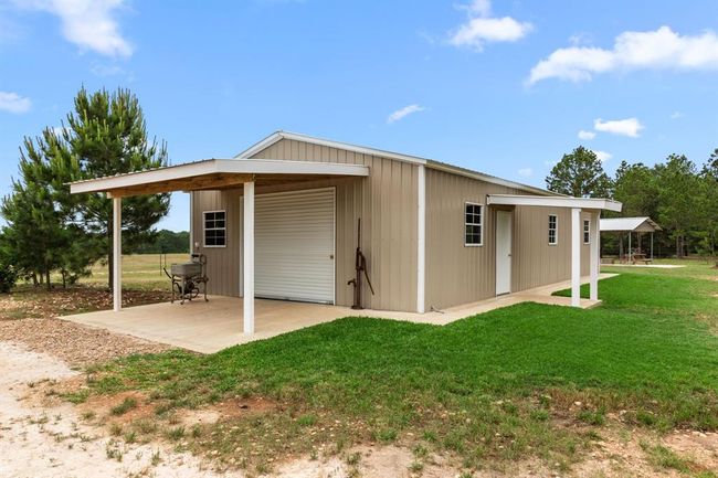 1411 Vogelsang Rd, Home with 3 bedrooms, 2 bathrooms and 3 parking in Columbus TX | Image 26