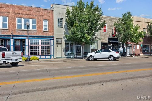 120 N Main St, De Soto, MO, 63020-1709 | Card Image
