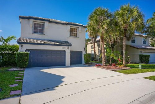 15714 Nw 10th St, Pembroke Pines, FL, 33028-1604 | Card Image
