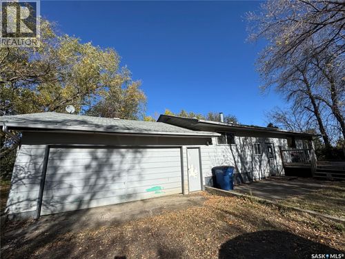 201 Hillview Ave, Birch Hills, SK, S0J0G0 | Card Image