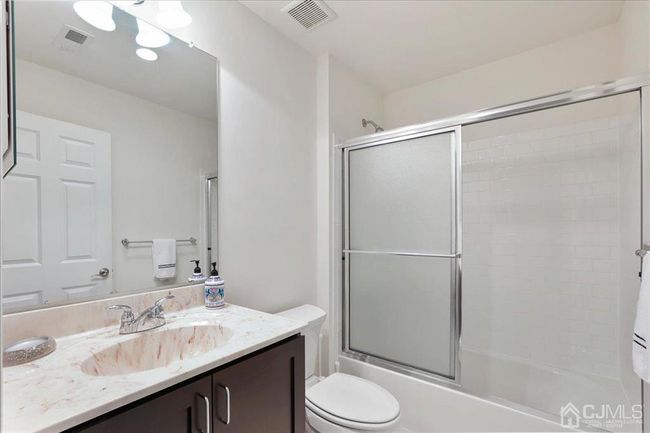 11 Dunwell Dr, House other with 4 bedrooms, 4 bathrooms and 2 parking in KENDALL PARK NJ | Image 24