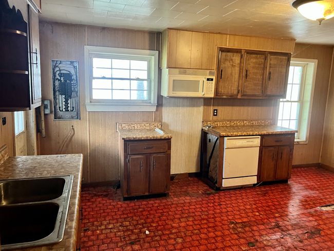 254 Isham Rd W, House other with 3 bedrooms, 2 bathrooms and 3 parking in Winfield TN | Image 31