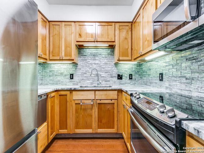 APT-1803 - 1 Towers Park Ln, Condo with 1 bedrooms, 1 bathrooms and null parking in San Antonio TX | Image 16