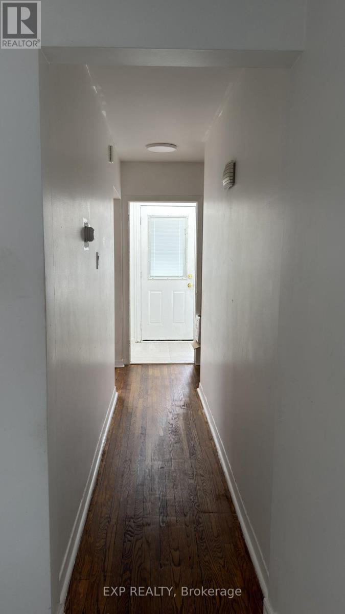 Residential Lease in Toronto (Cliffcrest) 5