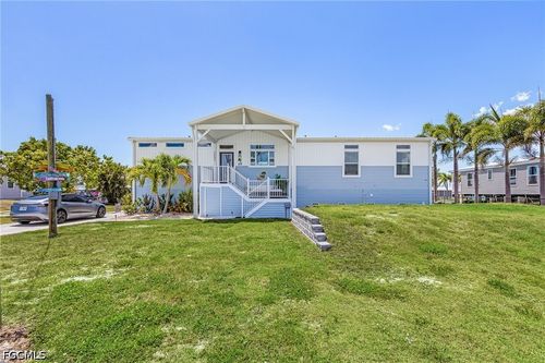 2697 Heron Ct, SAINT JAMES CITY, FL, 33956-2169 | Card Image