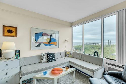 c-8-101 Dune Rd, Southampton, NY, 11968-4714 | Card Image