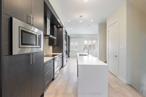 222 Vellwood Common, Oakville, ON, L6L0E8 | Card Image