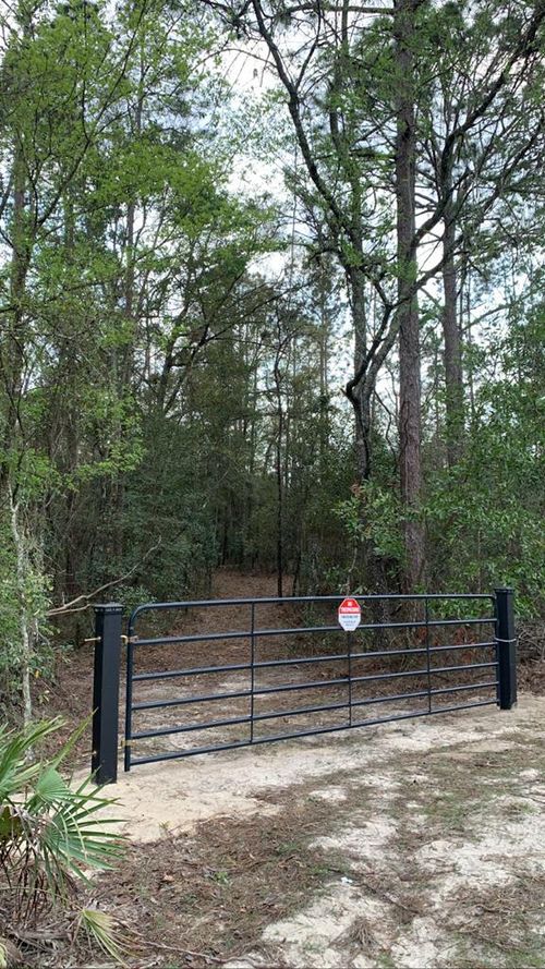 10960 198th Ter, O Brien, FL, 32071-2356 | Card Image