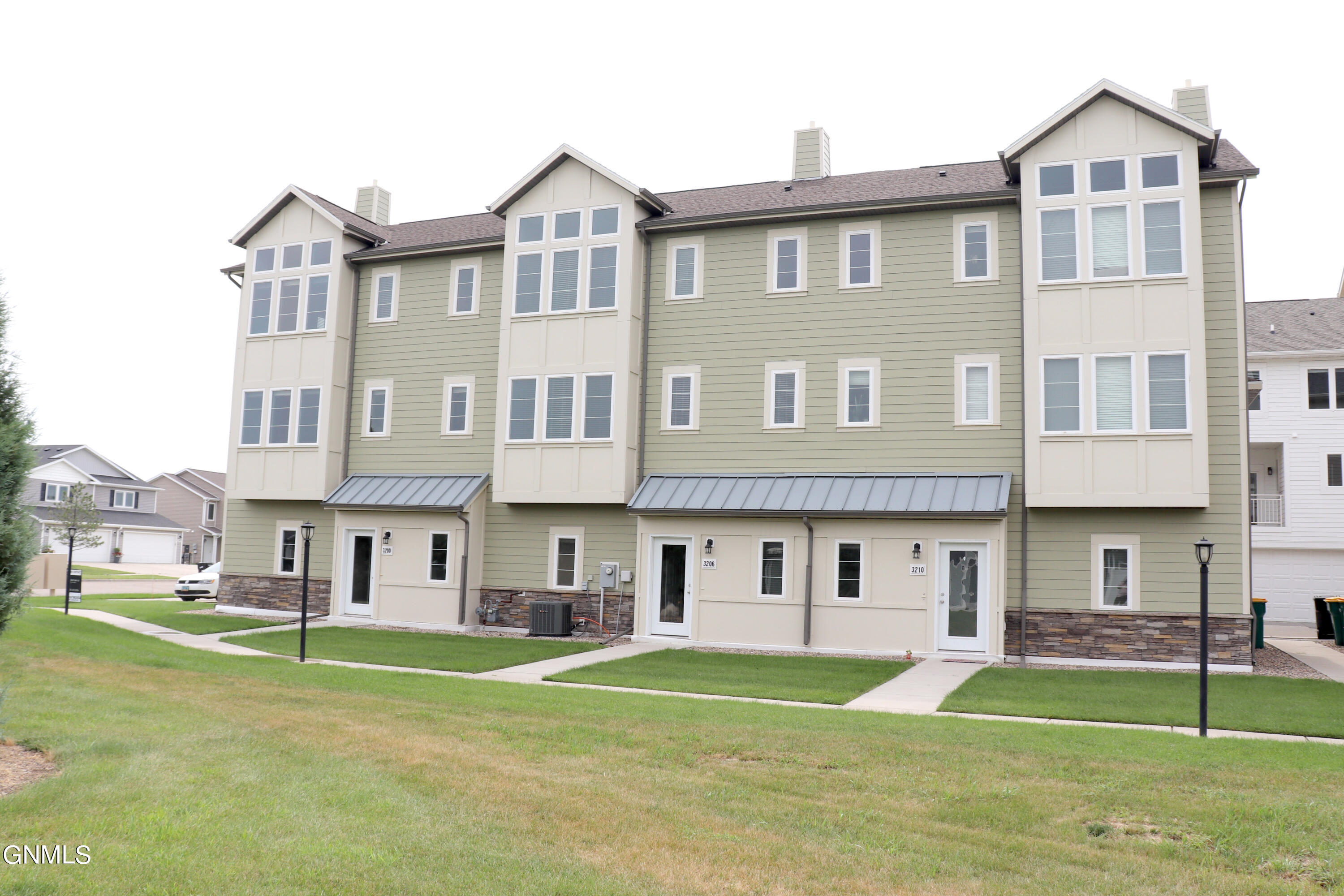 Kenner Loop, Bismarck, ND 58504