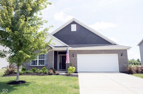 6125 N Cedarwood Dr, Mccordsville, IN, 46055-8905 | Card Image