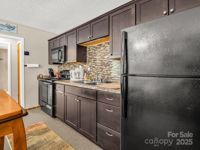 128 Winding Creek Ct, Townhouse with 1 bedrooms, 1 bathrooms and null parking in Lake Lure NC | Image 5