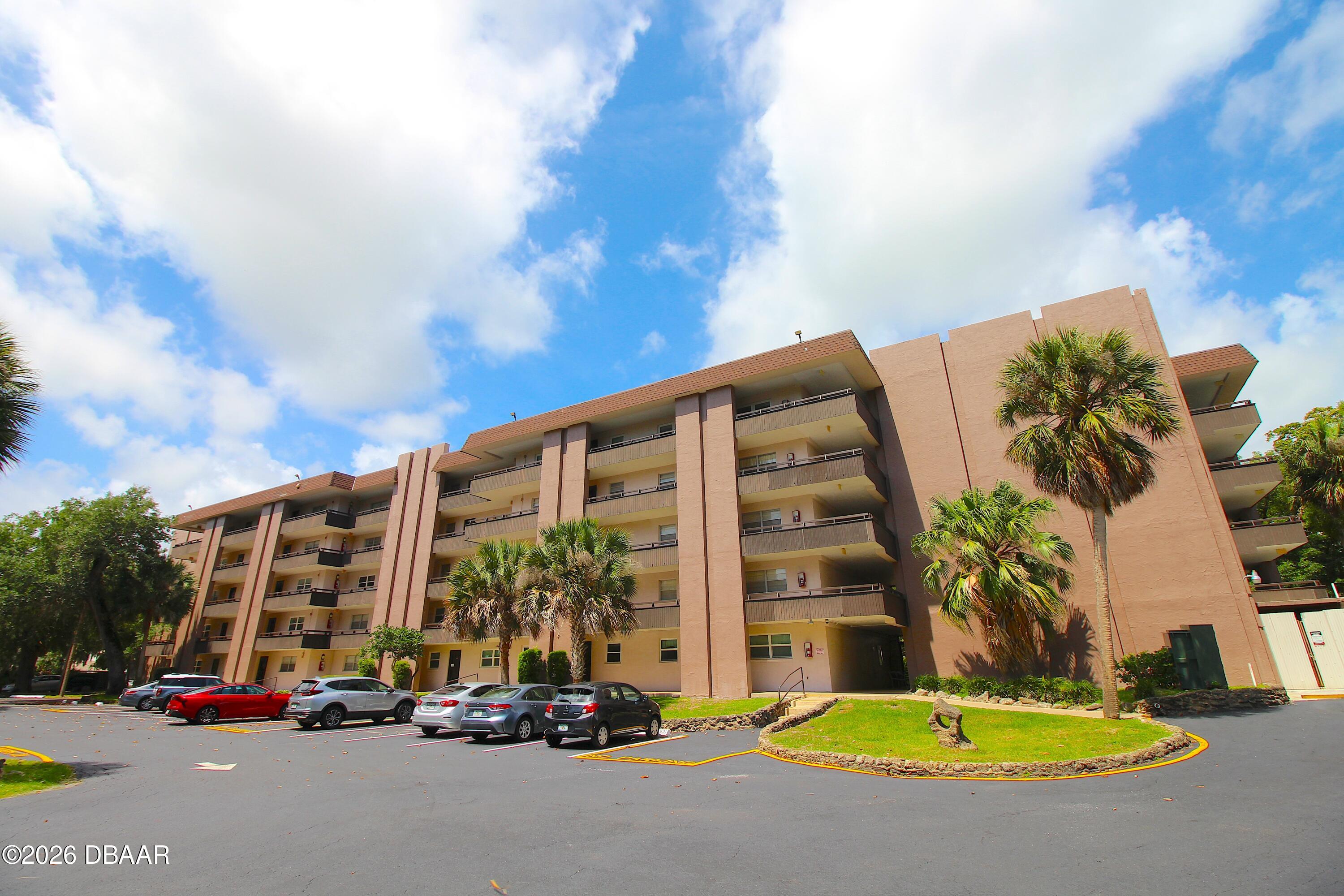Residential in Ormond Beach 4