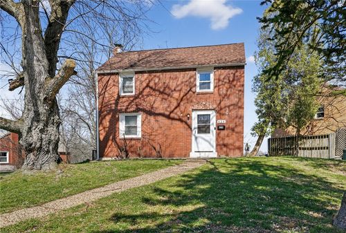 624 Elm Dr, Verona, PA, 15147-2939 | Card Image