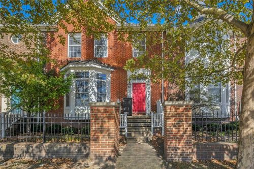 8425 Euclid Ave, Cleveland, OH, 44106-2035 | Card Image