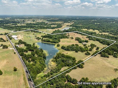 3800 County Road 660, Farmersville, TX, 75442-5596 | Card Image