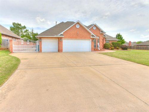 2417 Tivoli Ter, Oklahoma City, OK, 73170-3228 | Card Image