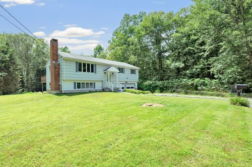 14 Queen St, Shelton, CT, 06484-5942 | Card Image