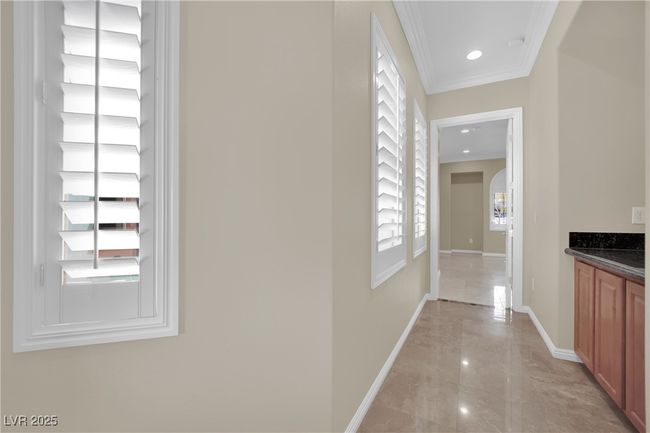 Corridor with crown molding, recessed lighting, baseboards | Image 32