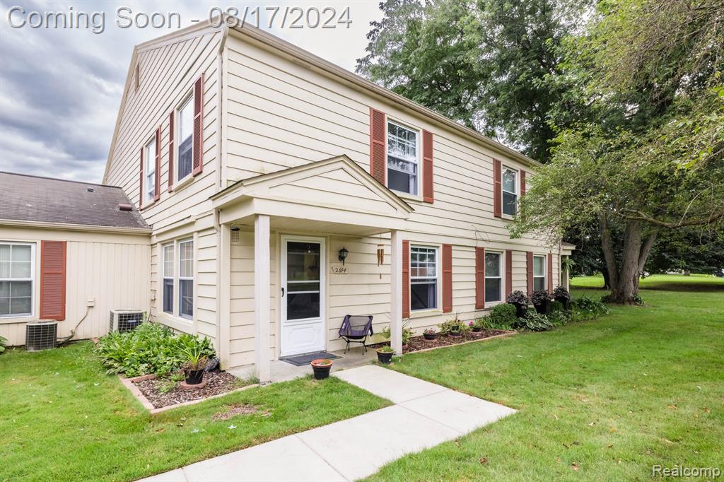 Wildwood Ct, Lake Orion, MI 48360 #1