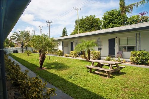 apt-2-2206 Fillmore St, Hollywood, FL, 33020-4450 | Card Image