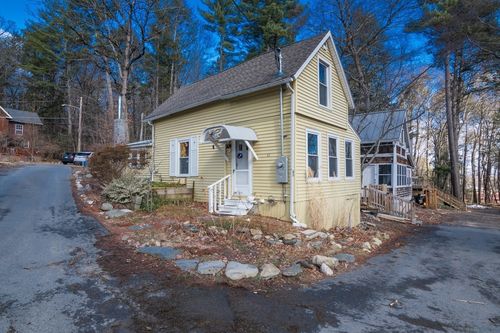 43-43 Laurel Park, Northampton, MA, 01060-1196 | Card Image