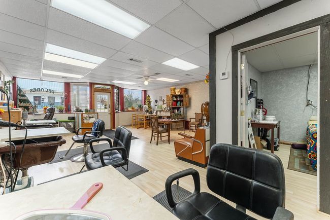105 W Main St, Home with 0 bedrooms, 0 bathrooms and null parking in Anderson MO | Image 17