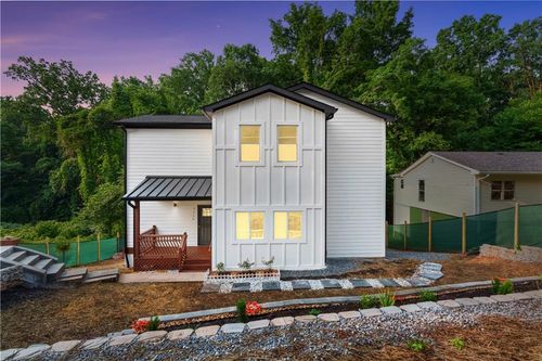 2328 Lakewood Ave Sw, Atlanta, GA, 30315-6304 | Card Image