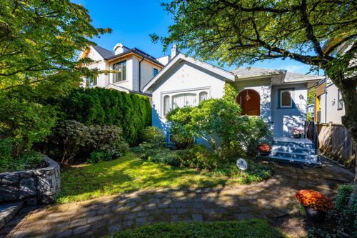 3951 W 20th Ave, Vancouver, BC, V6S1G3 | Card Image