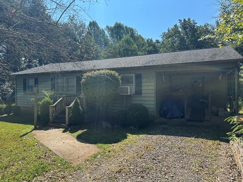 8364 County Line Rd, Charlotte Court House, VA, 23923-4154 | Card Image