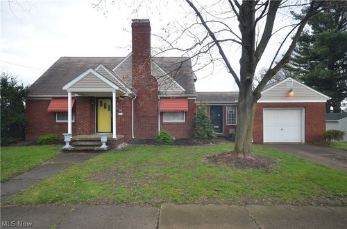 1601 Tonawanda Ave, Akron, OH, 44305-2828 | Card Image