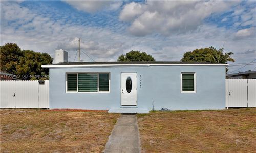 1013 Cherry Rd, West Palm Beach, FL, 33409-4875 | Card Image