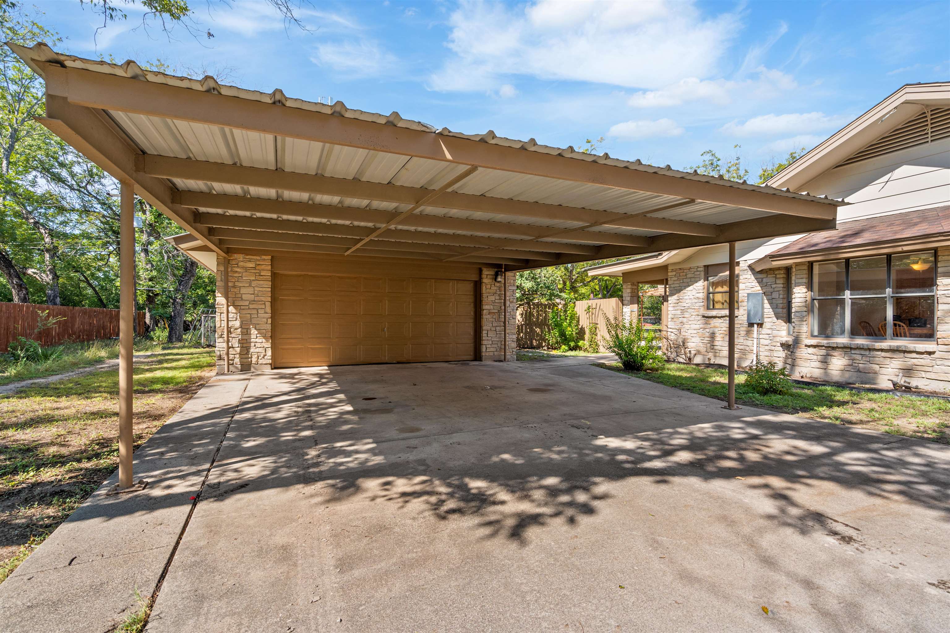 Residential in Del Rio 4