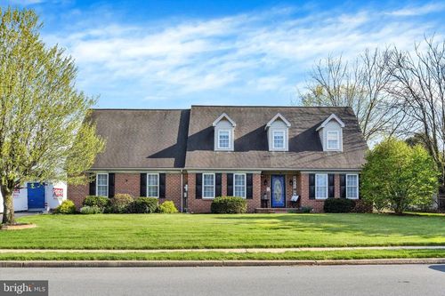 52 Carriage Rd, PALMYRA, PA, 17078-3810 | Card Image