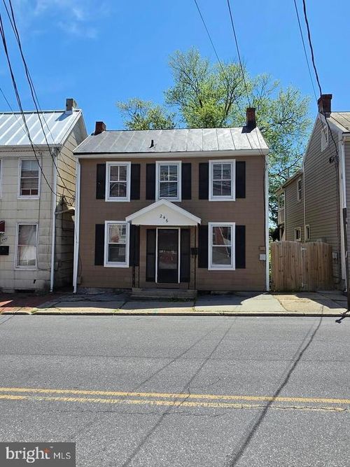 246 E 7th St, FREDERICK, MD, 21701-5228 | Card Image