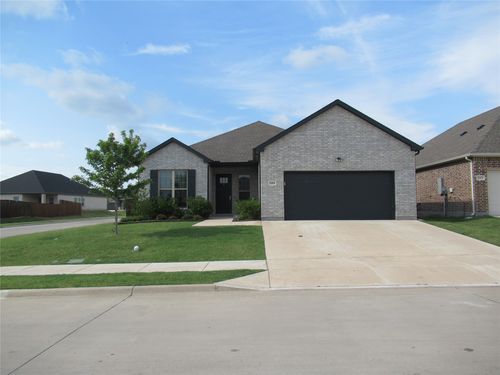 305 Chase Creek Dr, Lavon, TX, 75166-4723 | Card Image