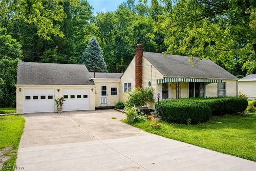 6517 Lear Nagle Rd, North Ridgeville, OH, 44039-3354 | Card Image