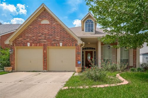 8814 Fairbloom Ln, Houston, TX, 77040-1568 | Card Image