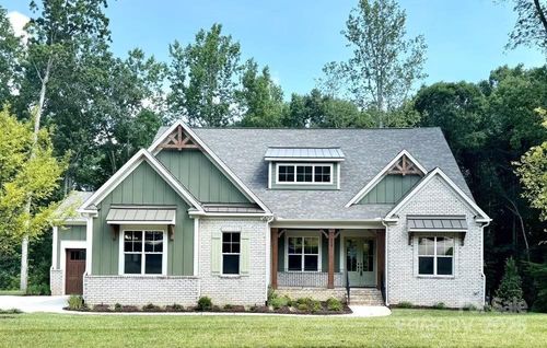 2930-959 Tamary Way, Landis, NC, 28088-2055 | Card Image