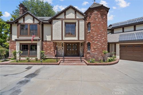25472 Via Acorde, Valencia, CA, 91355-3152 | Card Image