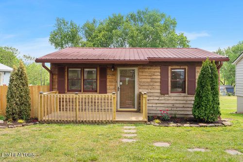 2810 Carson Ave, Knoxville, TN, 37917-3403 | Card Image
