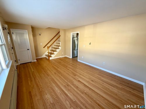 33 Center Ave, Norwalk, CT, 06851-3603 | Card Image