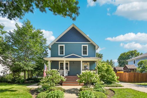35 W Elm Ave, Roselle, IL, 60172-1910 | Card Image