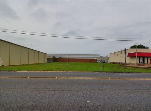 3620 Lee St, Alexandria, LA, 71302-3929 | Card Image