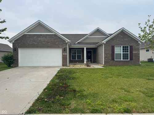 4047 N Oval Ln, Greenwood, IN, 46142-5686 | Card Image