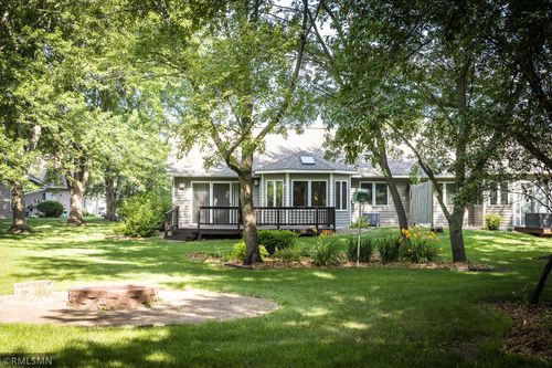 335 Creekview Ct, Baldwin, WI, 54002-5146 | Card Image