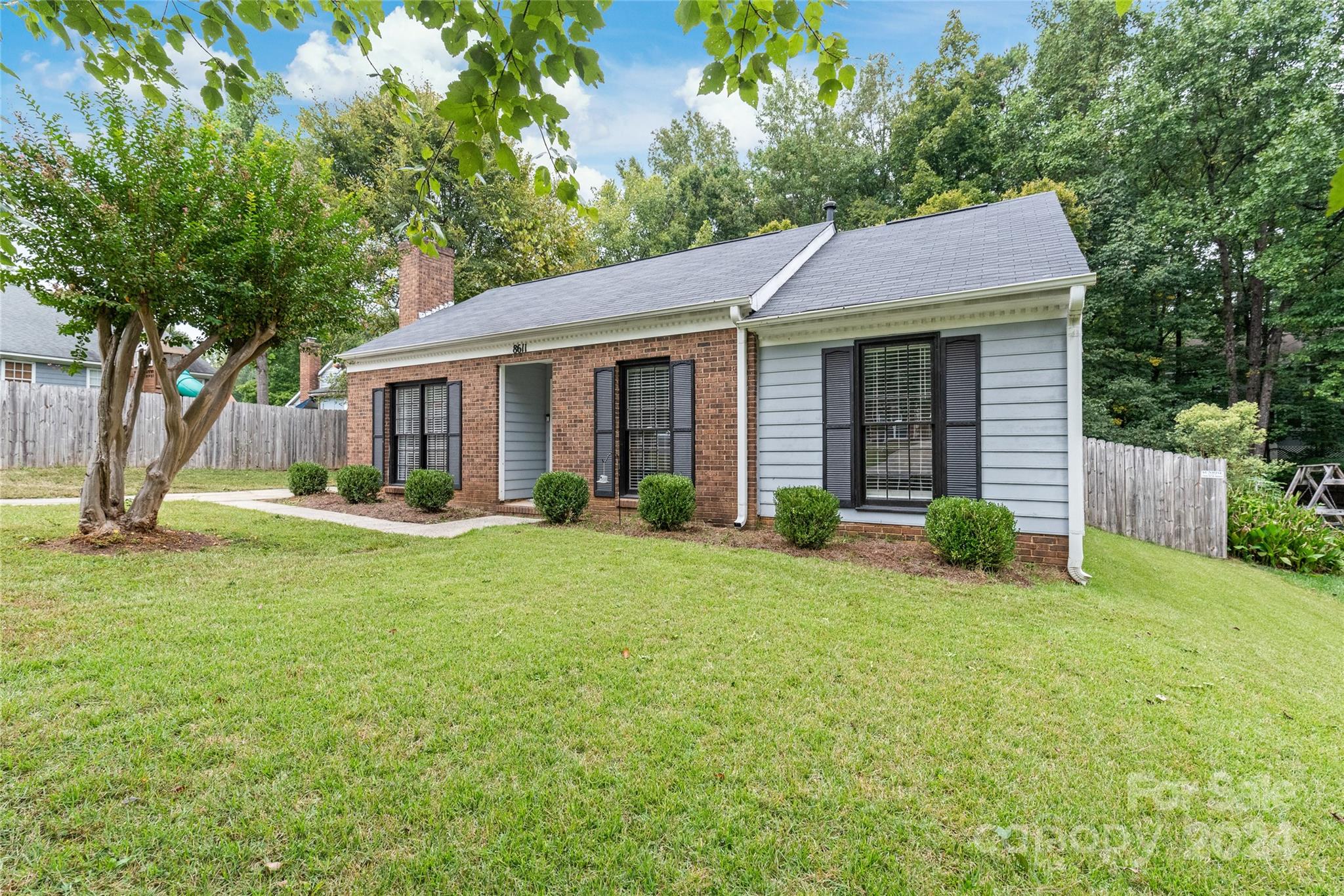 Mission Hills Rd, Charlotte, NC 28227
