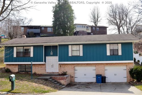 103 Leisure Ln, Huntington, WV, 25705-3129 | Card Image