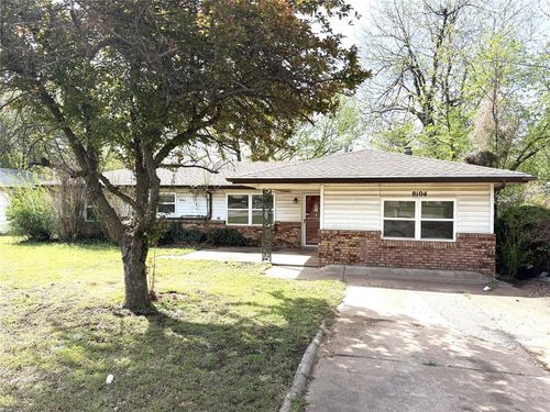 8104 Ne 28th St, Spencer, OK, 73084-3614 | Card Image