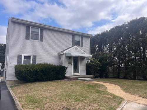 12 Burlew Pl, Parlin, NJ, 08859-1827 | Card Image